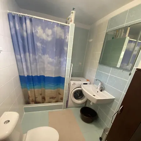 Aurelia Apartment *